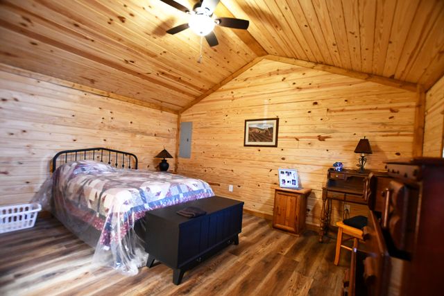 3189 KY-399, Beattyville, KY 41311