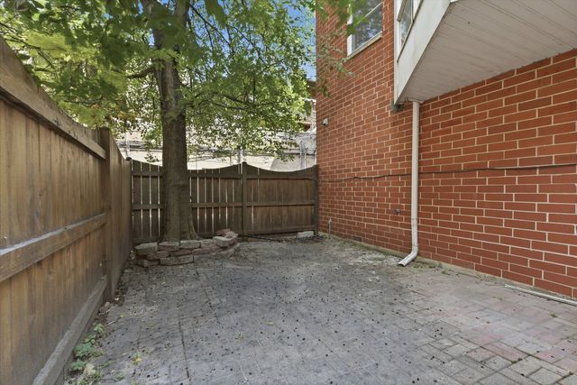 5510 S CORNELL Avenue D, Chicago, IL 60637