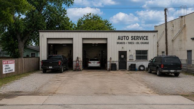 2607 23rd Street, Dickinson, TX 77539
