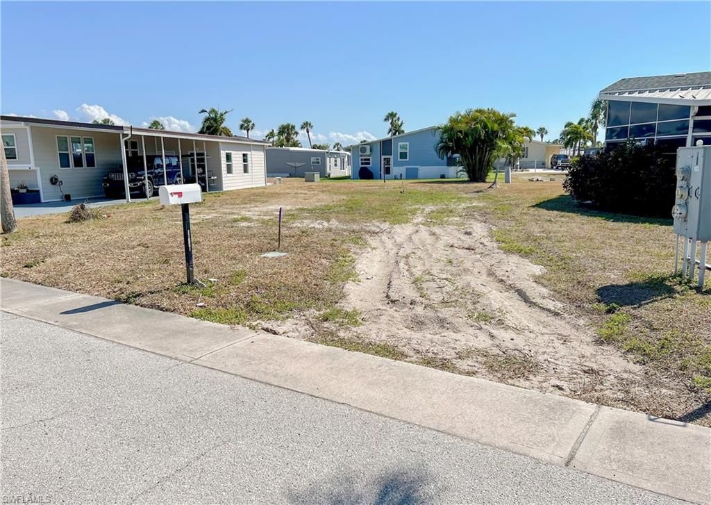 11391 Bayside BLVD, FORT MYERS BEACH, FL 33931 — exterior