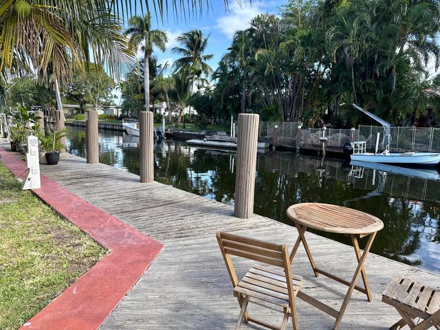 4540 SW 28th Terrace, Dania Beach, FL 33312