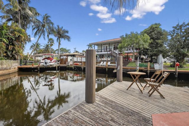 4540 SW 28th Terrace, Dania Beach, FL 33312