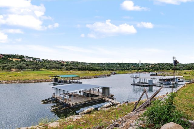 20202 Barnett Glenn RD, Spicewood, TX 78669