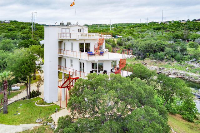 20202 Barnett Glenn RD, Spicewood, TX 78669