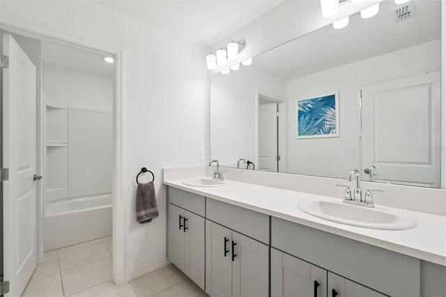 584 PINK IBIS BEND, St Cloud, FL 34772
