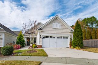 727 Bradhurst Place, Cary, NC 27519