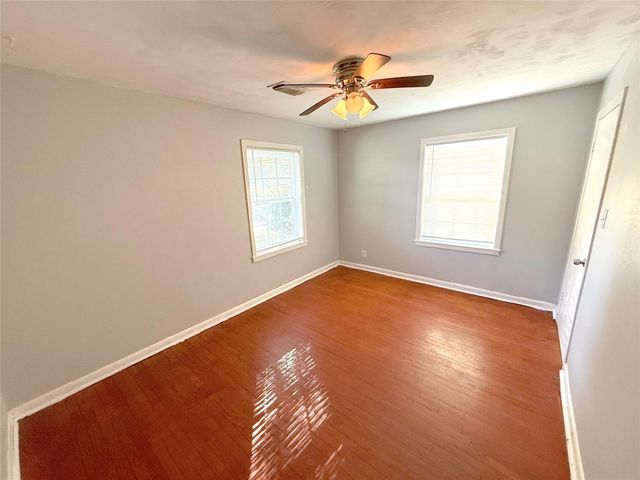 2206 Erickson Street, La Marque, TX 77568