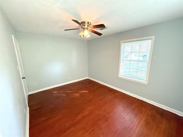 2206 Erickson Street, La Marque, TX 77568