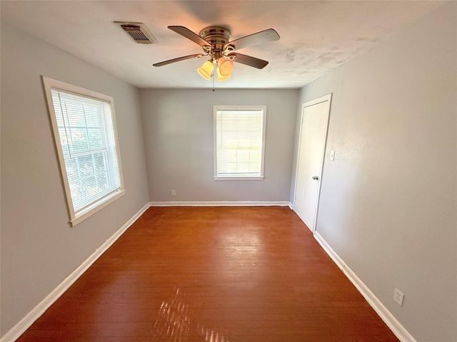 2206 Erickson Street, La Marque, TX 77568