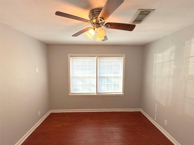 2206 Erickson Street, La Marque, TX 77568