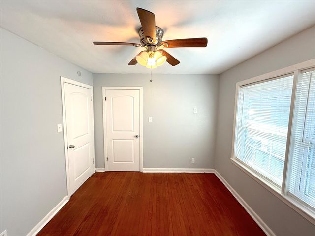 2206 Erickson Street, La Marque, TX 77568