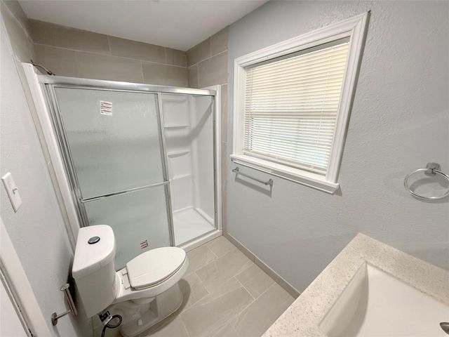 2206 Erickson Street, La Marque, TX 77568