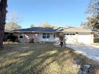2206 Erickson Street, La Marque, TX 77568