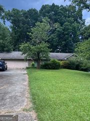 734 Old Tucker Road, Stone Mountain, GA 30087