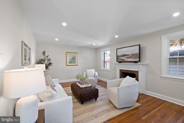 1409 EDGEVALE RD, Wynnewood, PA 19096