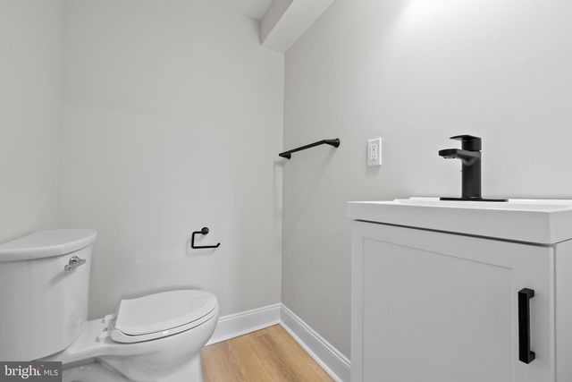 1409 EDGEVALE RD, Wynnewood, PA 19096