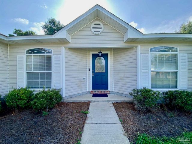 1550 Oakhill Rd, Gulf Breeze, FL 32563