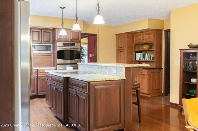 1790 Sashabaw Drive, Okemos, MI 48864
