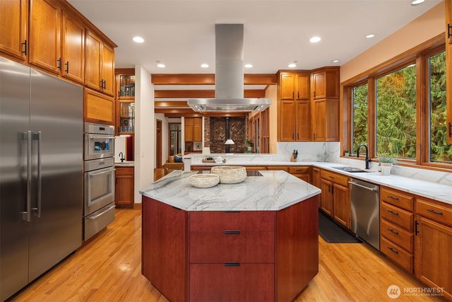 21407 NE Union Hill Road, Redmond, WA 98053