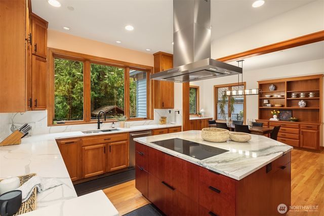 21407 NE Union Hill Road, Redmond, WA 98053