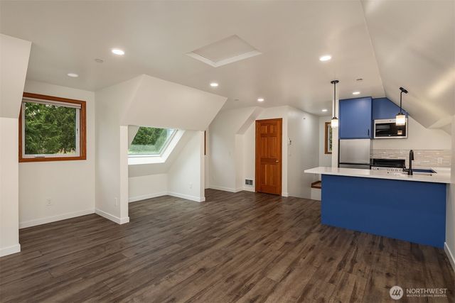 21407 NE Union Hill Road, Redmond, WA 98053