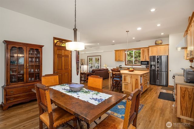 21407 NE Union Hill Road, Redmond, WA 98053