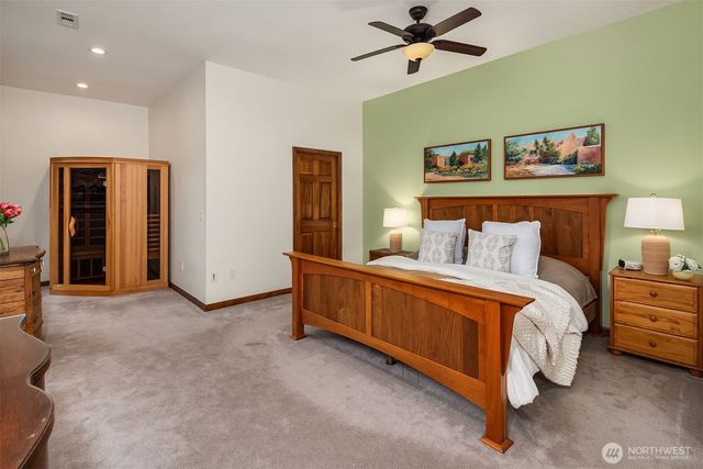 21407 NE Union Hill Road, Redmond, WA 98053