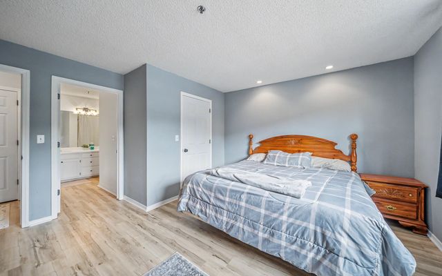 2529 State Highway 176 Apt C2, Rockaway Beach, MO 65740