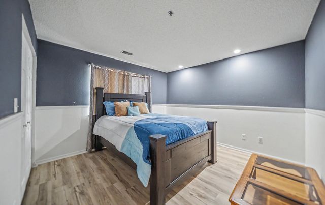 2529 State Highway 176 Apt C2, Rockaway Beach, MO 65740