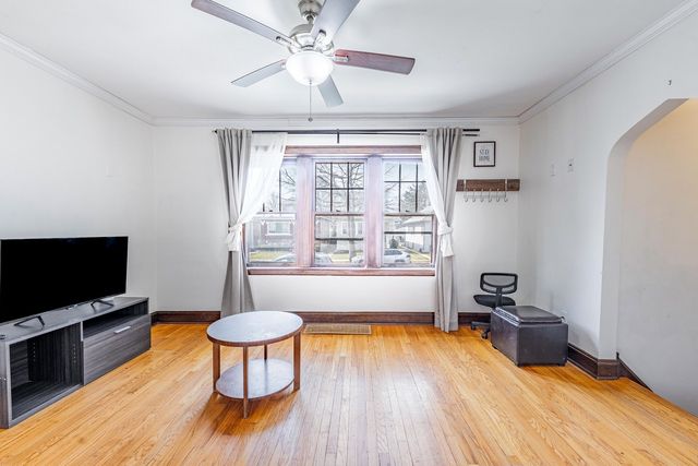 3739 Wenonah Avenue, Berwyn, IL 60402