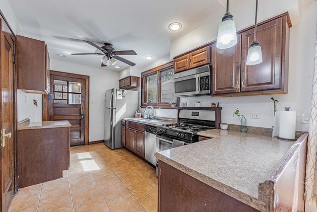 3739 Wenonah Avenue, Berwyn, IL 60402