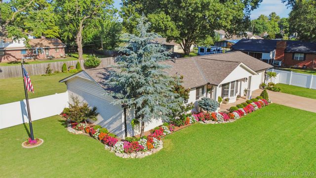 508 N Juniper Street, Jenks, OK 74037