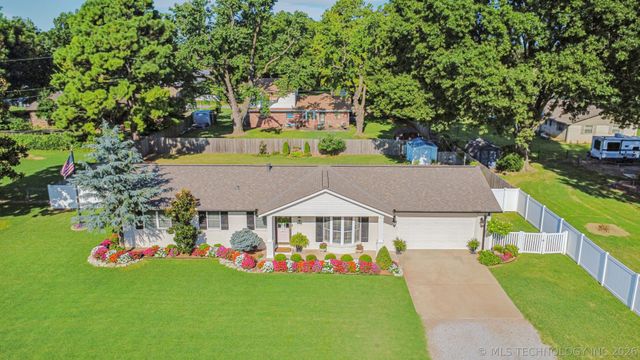 508 N Juniper Street, Jenks, OK 74037