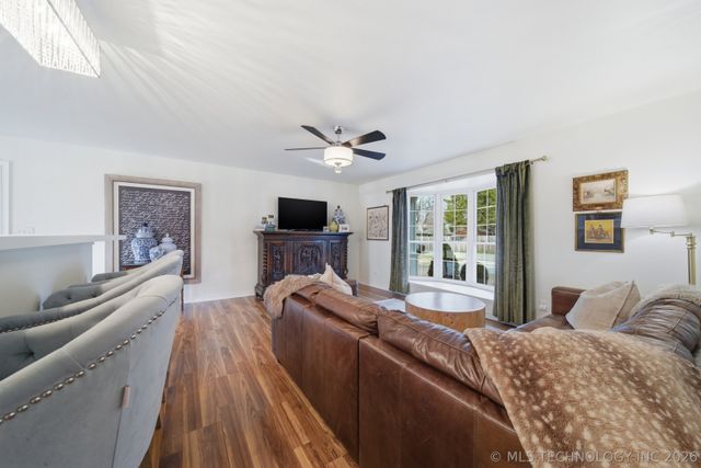 508 N Juniper Street, Jenks, OK 74037