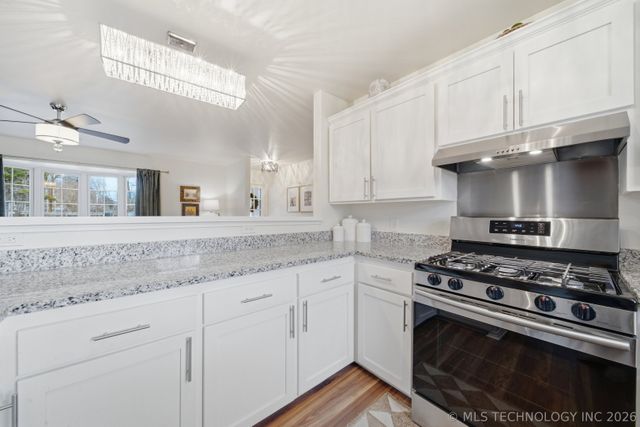 508 N Juniper Street, Jenks, OK 74037