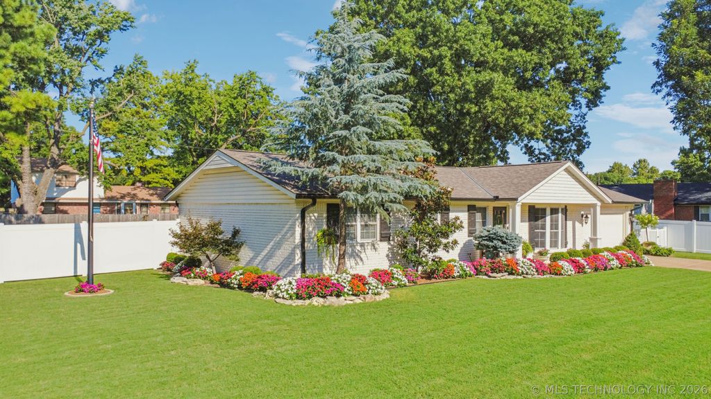 508 N Juniper Street, Jenks, OK 74037