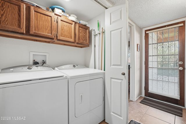 1432 W Camino Alicante, Green Valley, AZ 85622