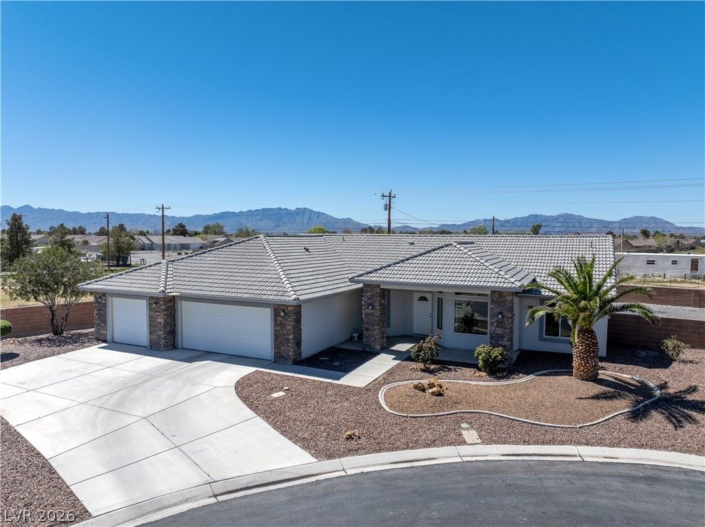 230 Bristle Cone, Pahrump, NV 89048