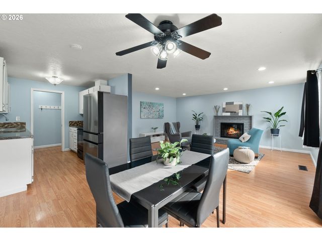 1530 Sw 201ST Ave, Beaverton, OR 97003