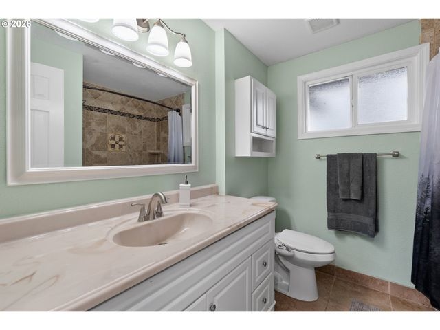 1530 Sw 201ST Ave, Beaverton, OR 97003