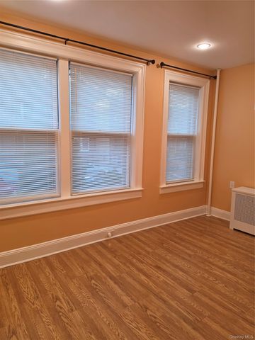 30-19 35 Street 1, Astoria, NY 11103