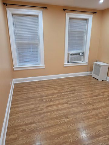 30-19 35 Street 1, Astoria, NY 11103