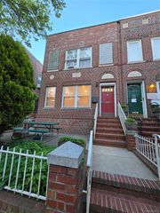 30-19 35 Street 1, Astoria, NY 11103