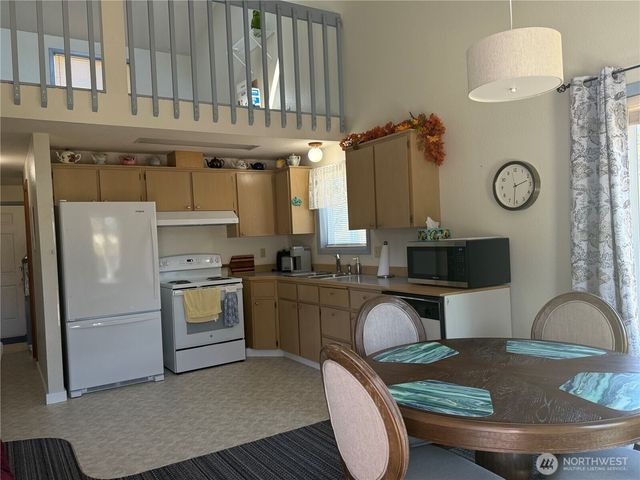 1114 273rd Place, Ocean Park, WA 98640