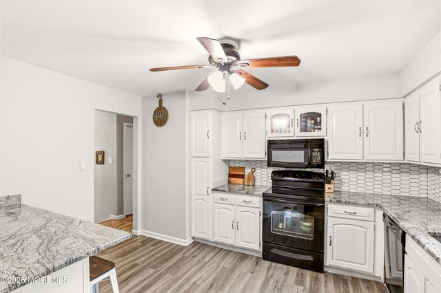 910 Woodlane Road, Jackson, NJ 08527
