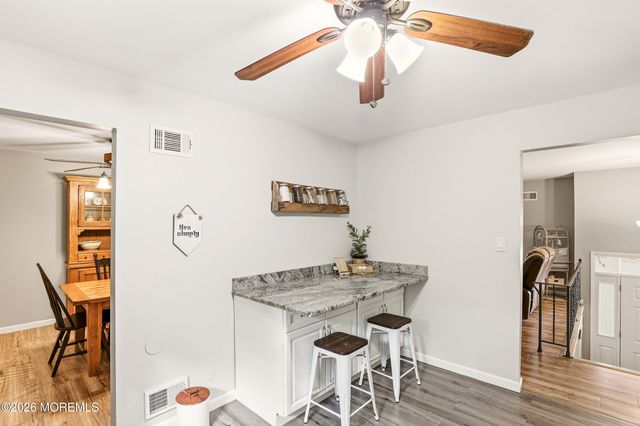 910 Woodlane Road, Jackson, NJ 08527