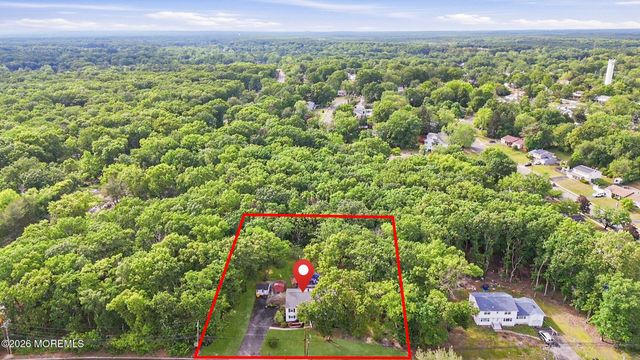 910 Woodlane Road, Jackson, NJ 08527
