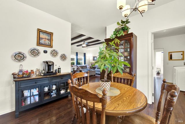 31 Lemon Tree Cir, Vacaville, CA 95687