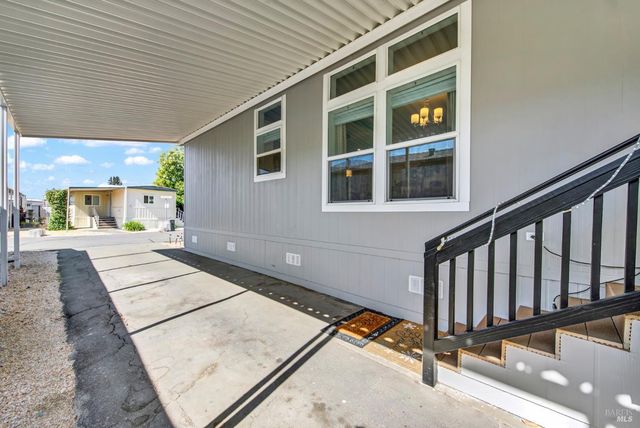 31 Lemon Tree Cir, Vacaville, CA 95687
