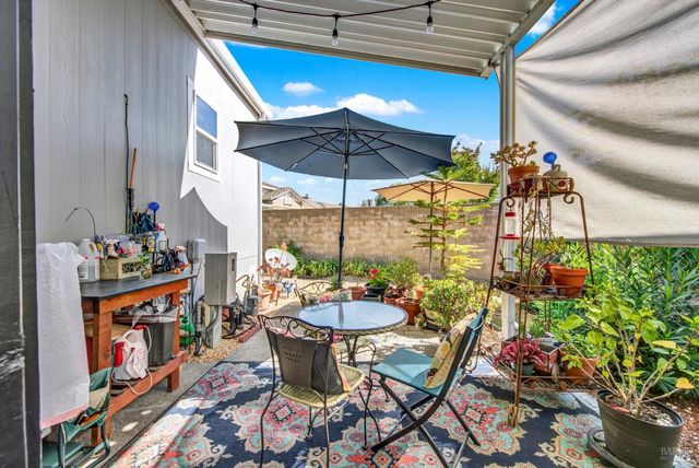 31 Lemon Tree Cir, Vacaville, CA 95687